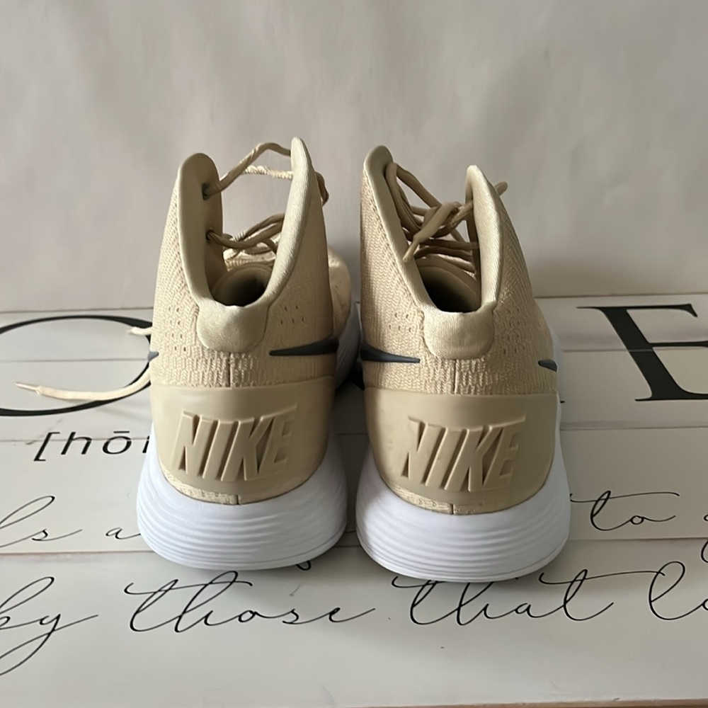 Nike Hyper Dunks! - image 4